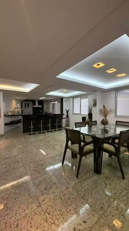 Apartamento à venda, 3 quartos, 1 suíte, 2 vagas, Centro