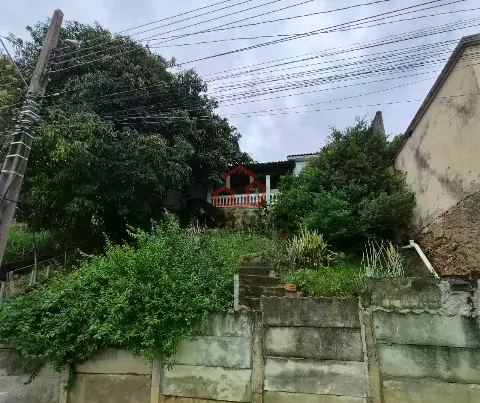Casa à venda, 3 quartos, Centro