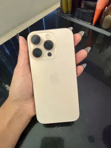 IPHONE 16 pro