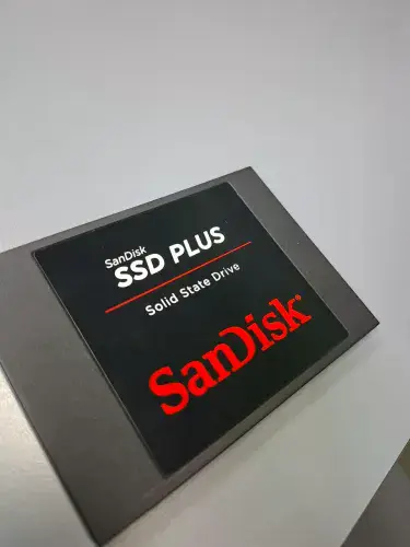 SSD SanDisk 240 GB