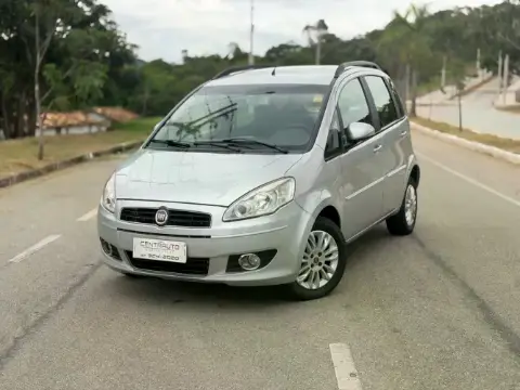 Fiat Idea Essence 1.6 Flex 16V 5P 2011