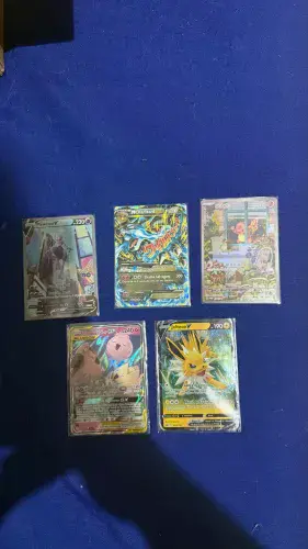 Cartas Pokémon — Lourdes