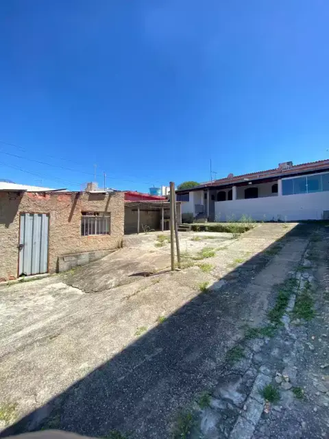 Casa para aluguel, 2 quartos, 2 vagas – Residencial São Geraldo