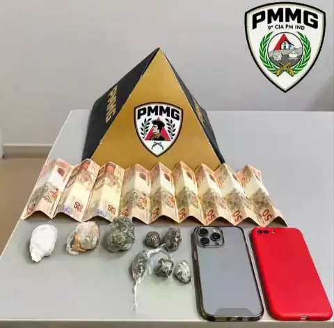 Dupla é interceptada com drogas no bairro Piaguassu
