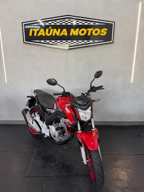 Honda CB Twister 250 – 2021, 22 mil km