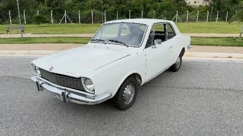 Corcel Luxo 1976 à venda