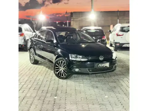 Volkswagen Jetta Highline 2.0 TSI 16V 4P Tiptronic 2013