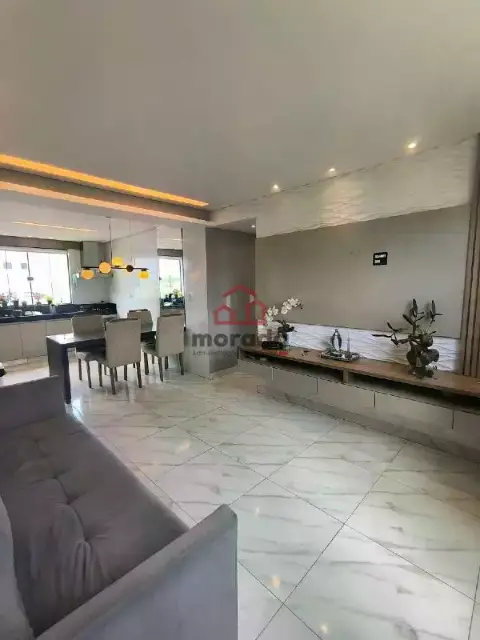 Apartamento à venda, 3 quartos, 1 suíte, 1 vaga, Tropical