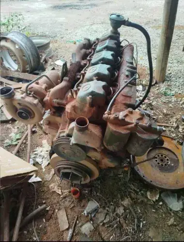 Motor caminhão OM 449, 1630 Mercedes . Bomba NOVA