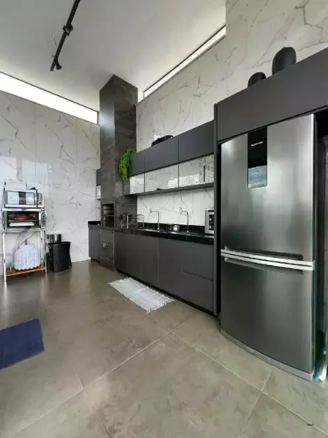 Casa à venda, 3 quartos, 1 suíte, 2 vagas, Vale das Flores