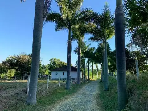Sítio na região dos Paulas