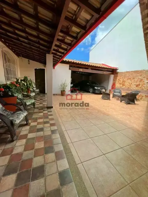 Casa à venda, 4 quartos, 1 suíte, 2 vagas, Belvedere