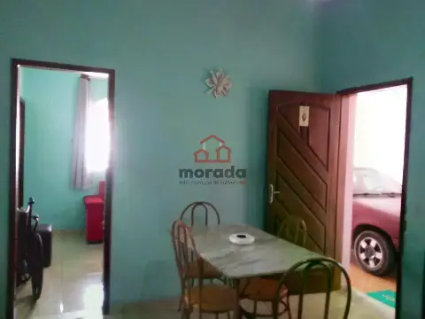Casa à venda, 7 quartos, 1 suíte, 2 vagas, Cerqueira Lima