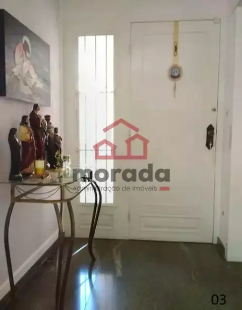 Casa à venda, 3 quartos, 1 suíte, 5 vagas, Centro