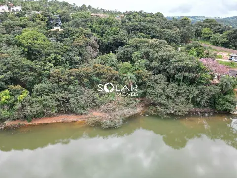 Terreno de marina à venda em condomínio fechado de alto padrão
