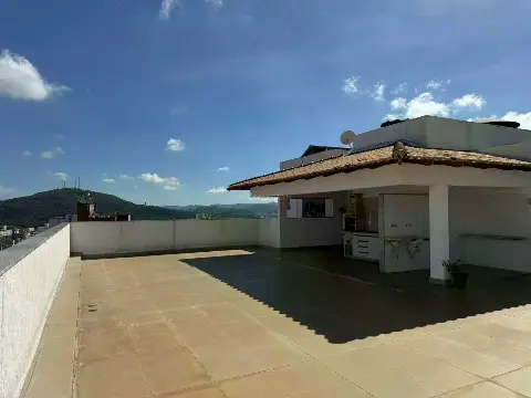 Cobertura à venda, 3 quartos, 1 suíte, 4 vagas, Centro