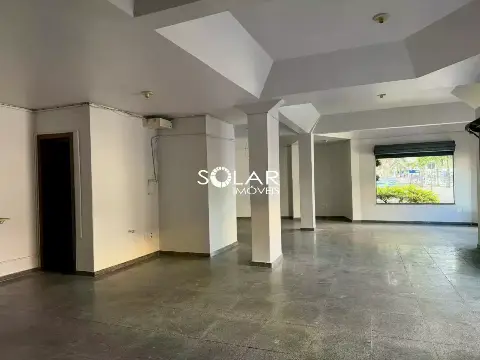 Loja a venda oportunidade, colada na Jove Soares!!!